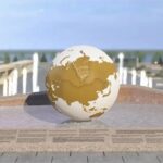 Визуализация шара с картой Евразии, который станет новым акцентом фонтана. Фото: Сергей Верещагин
